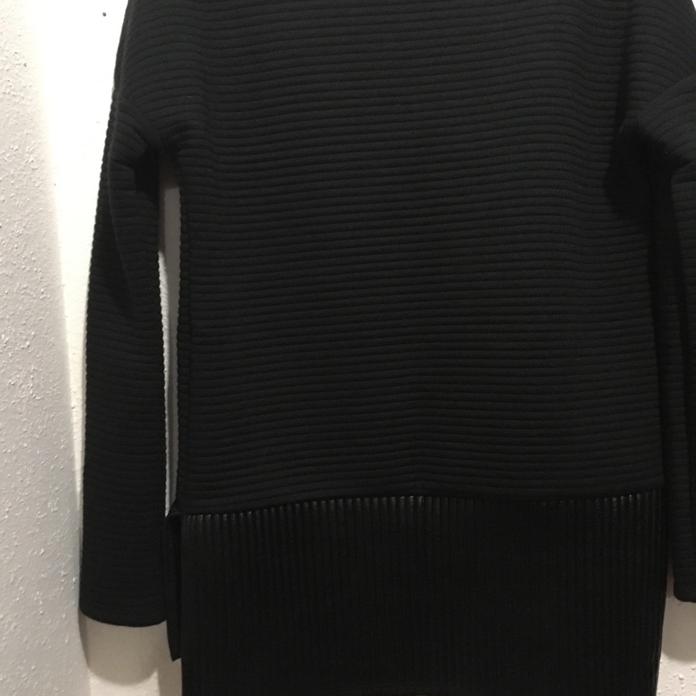 Bre L/S Tunic by Fabletics In SS - Picture 5 of 7